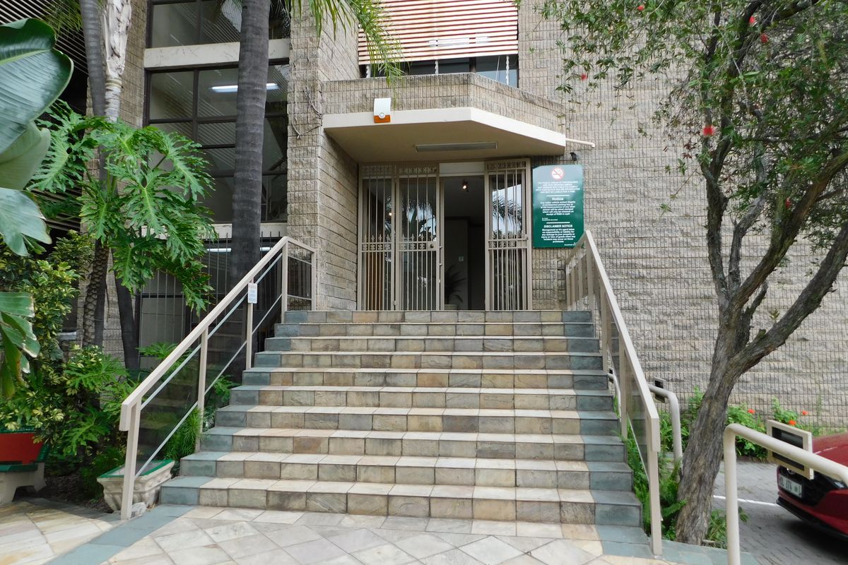 Move In Ready North Facing Offices Available To Suit. - Photo 3