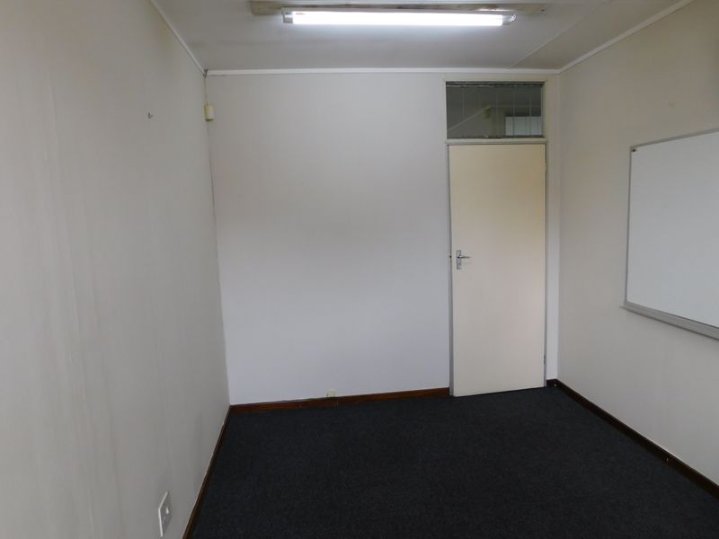 Move In Ready North Facing Offices Available To Suit. - Photo 5