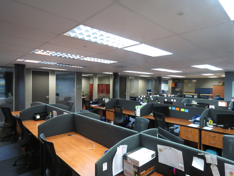 Elevate Your Business: Premium Office Space in the Heart of Somerset West Mall Triangle - Photo 6