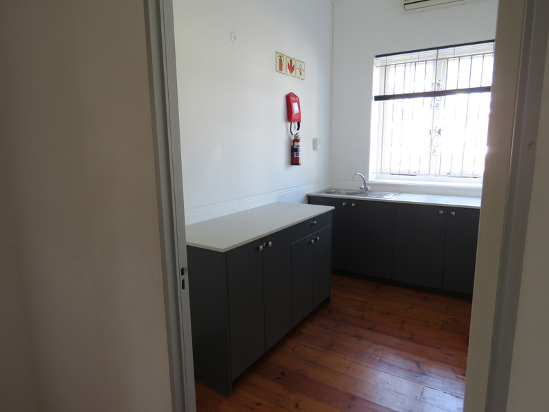 Secure Professional Office Space in Paardevlei Today - Photo 10