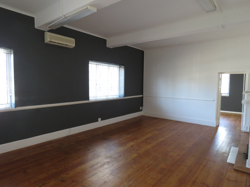 Work Smarter in the Heart of Paardevlei - Photo 5