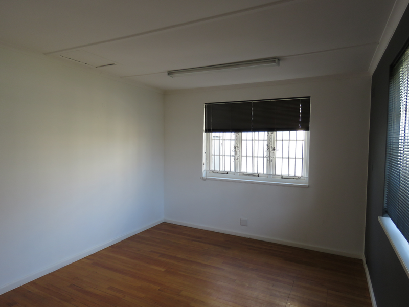 Work Smarter in the Heart of Paardevlei - Photo 10