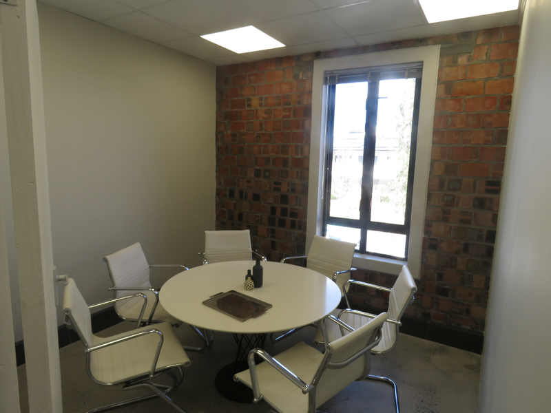 Establish Your Business in Paardevlei’s Premier Office Location - Photo 5