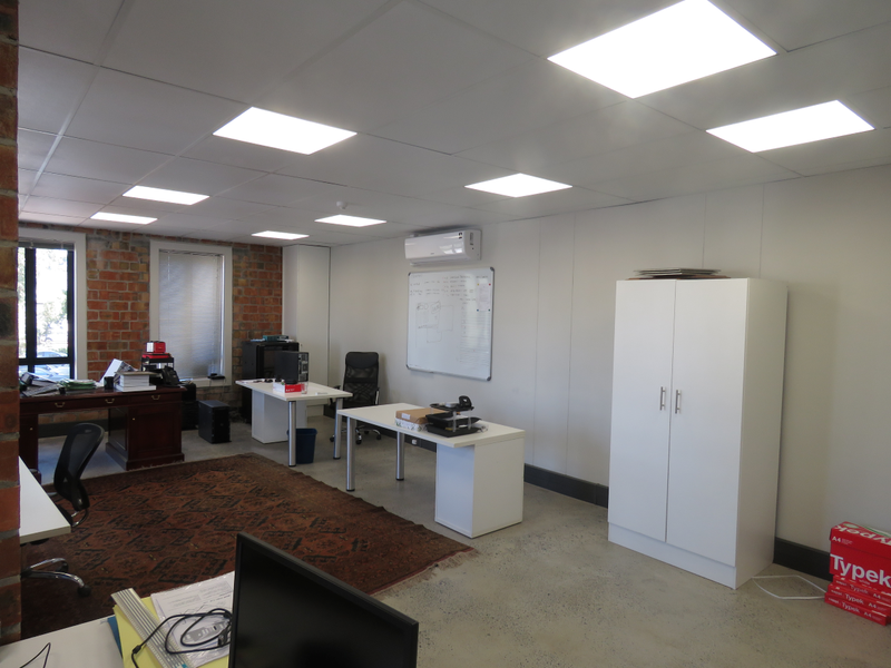 Establish Your Business in Paardevlei’s Premier Office Location - Photo 6