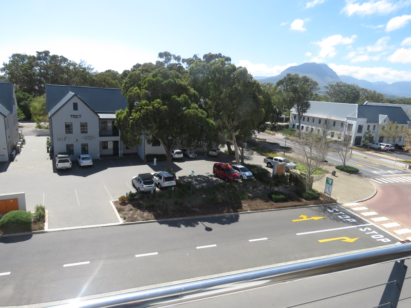 Top-Tier Office Space in the Prestigious Paardevlei Area - Photo 3