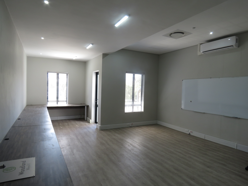 Top-Tier Office Space in the Prestigious Paardevlei Area - Photo 10