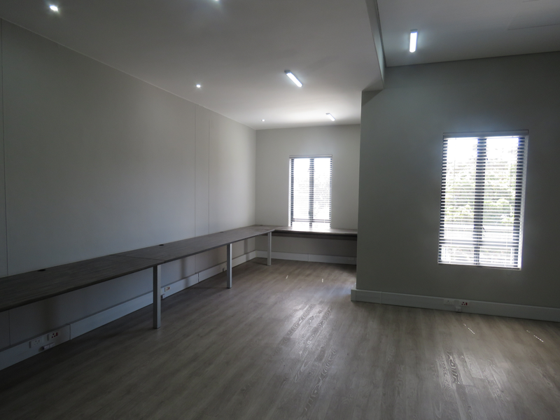 Top-Tier Office Space in the Prestigious Paardevlei Area - Photo 9