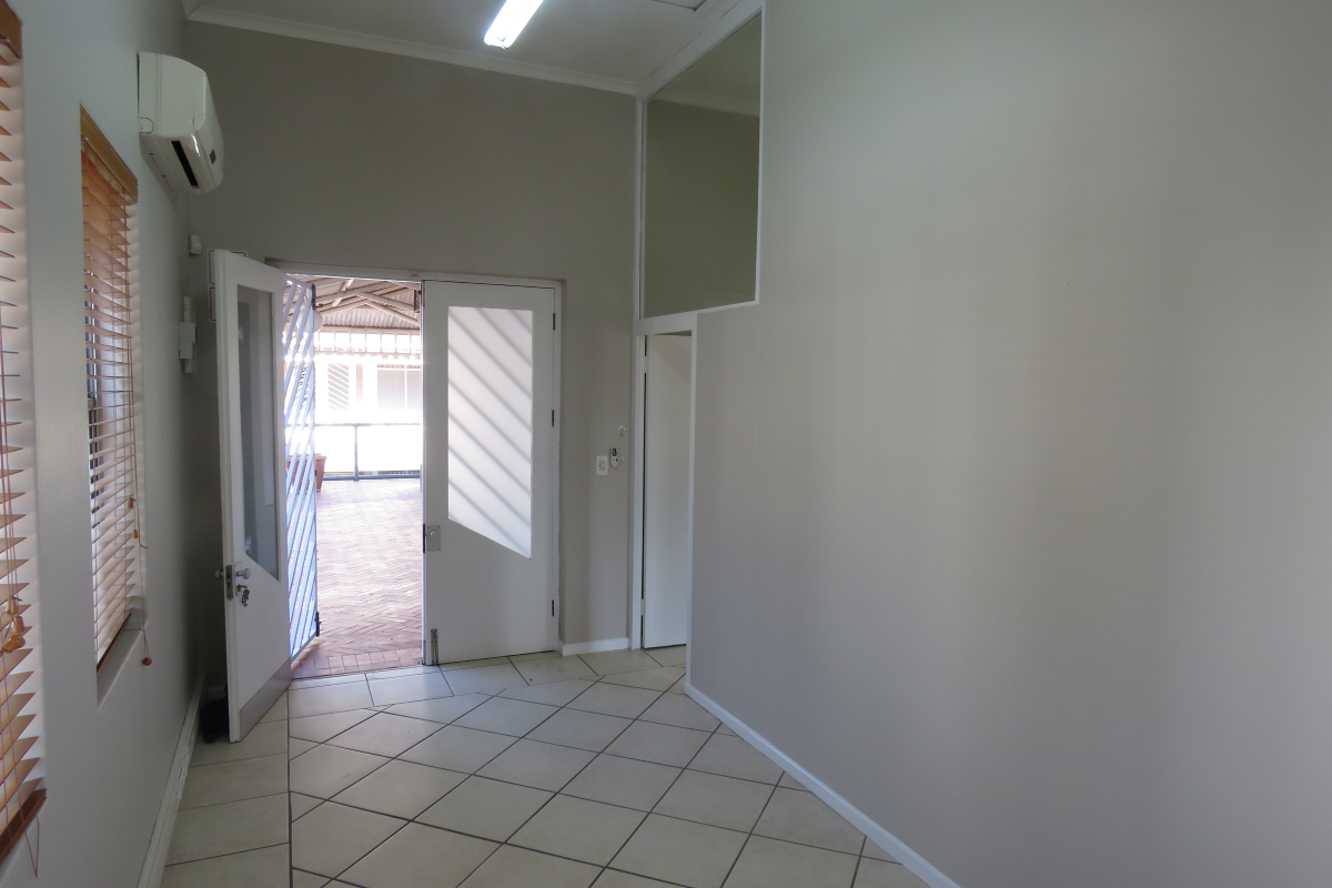 Prime Office Space for Rent in Audas Estate, Somerset Wes - Photo 4