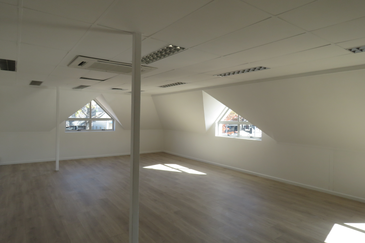 Modern Loft-Style Office Space in the Heart of Somerset West - Photo 4