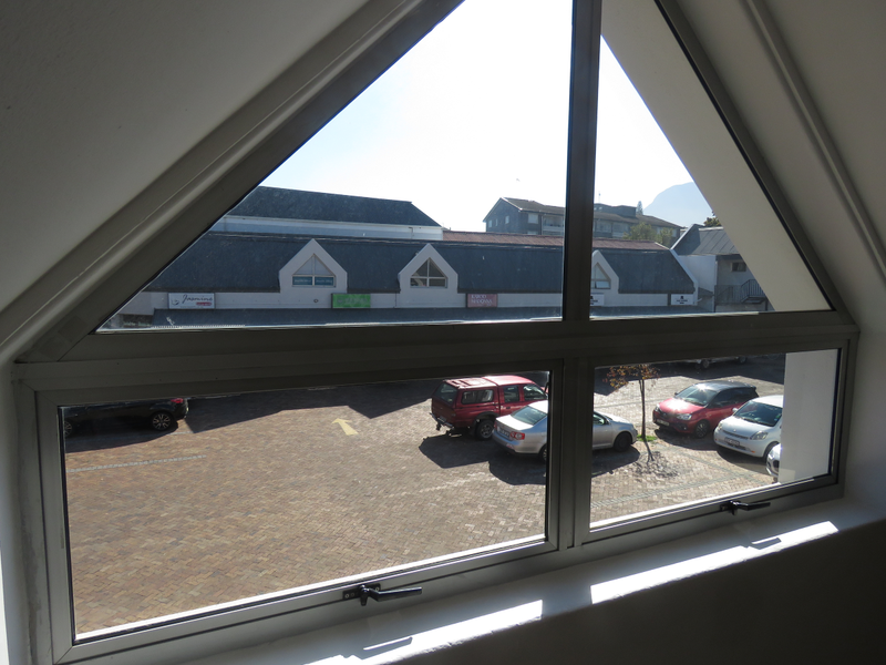 Modern Loft-Style Office Space in the Heart of Somerset West - Photo 6