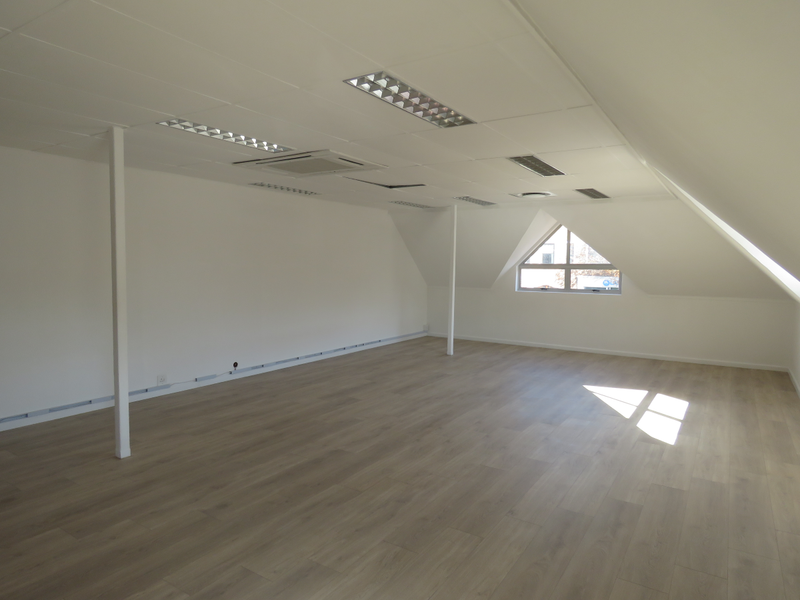 Modern Loft-Style Office Space in the Heart of Somerset West - Photo 3