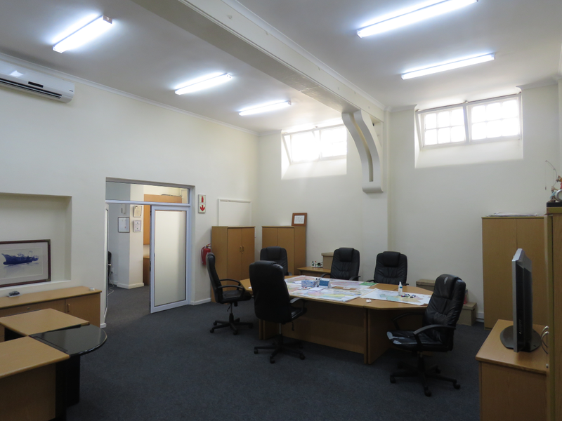 Baker Square Office Space Available – Excellent Paardevlei Position - Photo 7