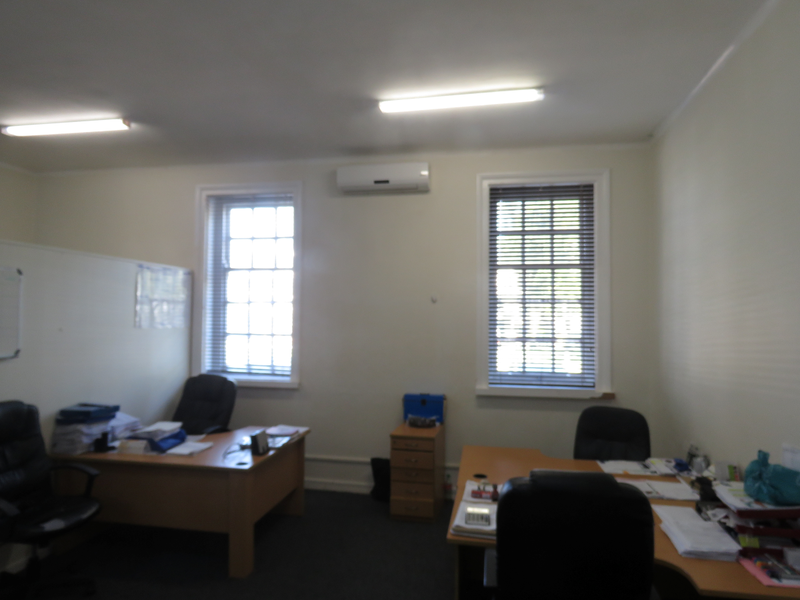 Baker Square Office Space Available – Excellent Paardevlei Position - Photo 8