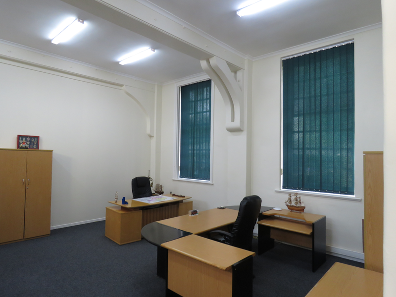 Baker Square Office Space Available – Excellent Paardevlei Position - Photo 4