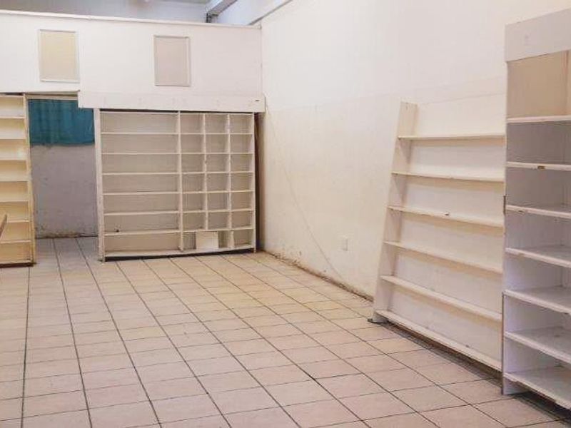 CENTRAL SHOP / RETAIL SPACE AVAILABLE FOR RENT - Photo 2