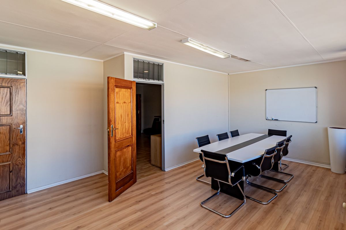 Easy To Find Workspace To Let Or For Sale - Photo 5