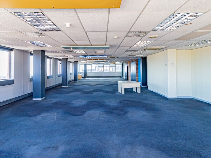 Subdivisible Entire Floor Available On A Date To Suit. - Photo 4