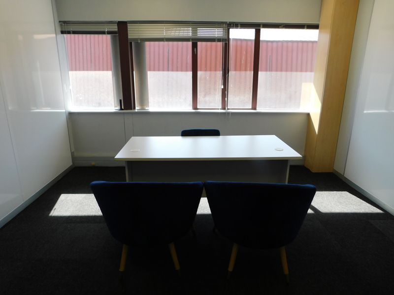 Corporate Offices At A Great Address Available Now. - Photo 9