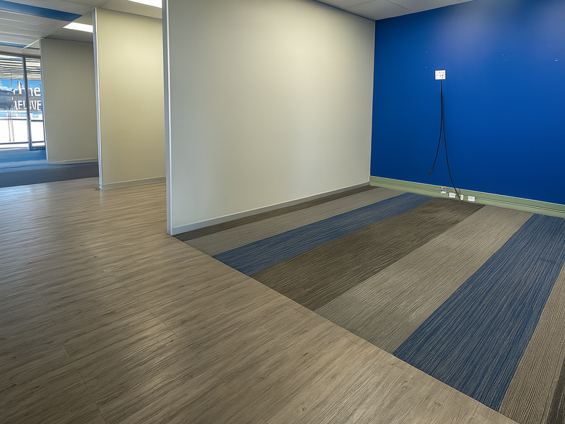 Sophisticated Office Space in the Soleil Building — Coachman's Crossing, Lyme Park - Photo 10