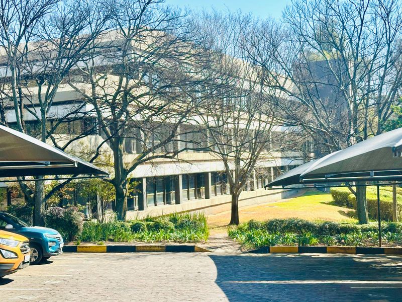 Office Block For Sale – Prime Investment Opportunity in Bedfordview - Photo 3