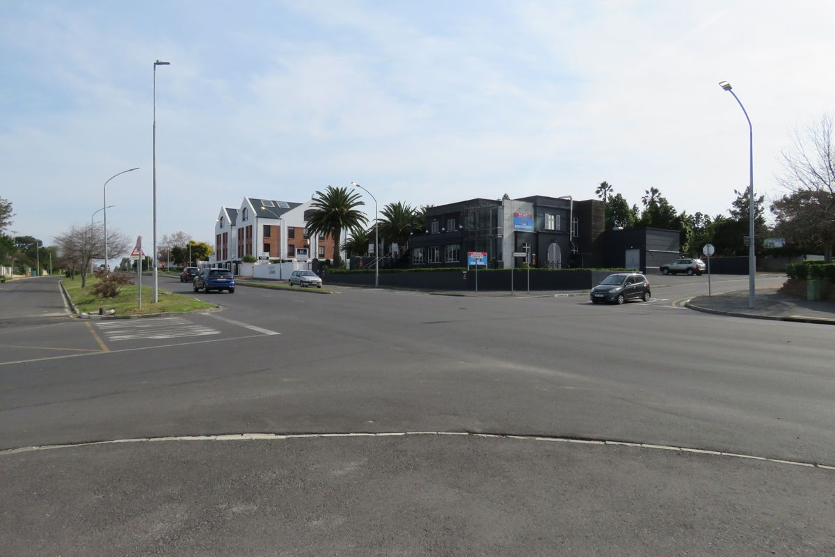 Prime Commercial Opportunity on Somerset West’s Golden Mile - Photo 2