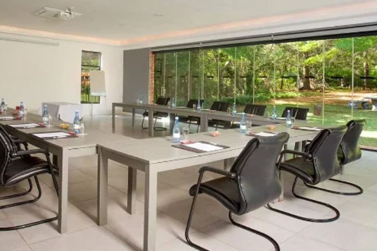 Your Turnkey Hospitality Investment in the Magaliesberg Biosphere - Photo 5