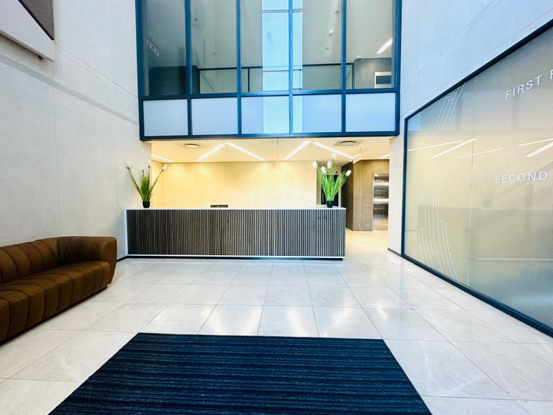 Premium Office Space in Bryanston’s Elite Business District - Photo 3