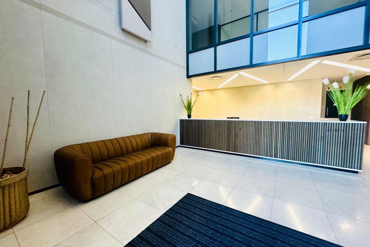 Premium Office Space in Bryanston’s Elite Business District - Photo 4