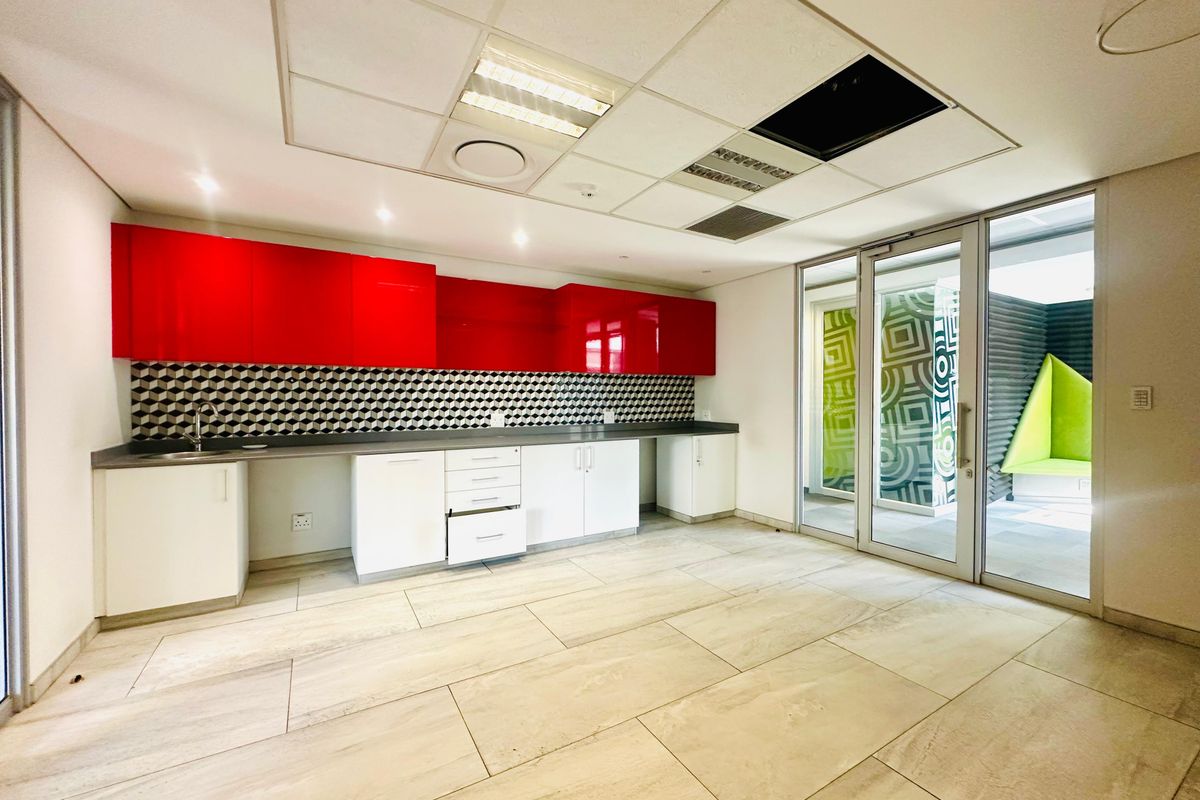 Exceptional Office Address in Bryanston’s Premier Commercial Zone - Photo 5
