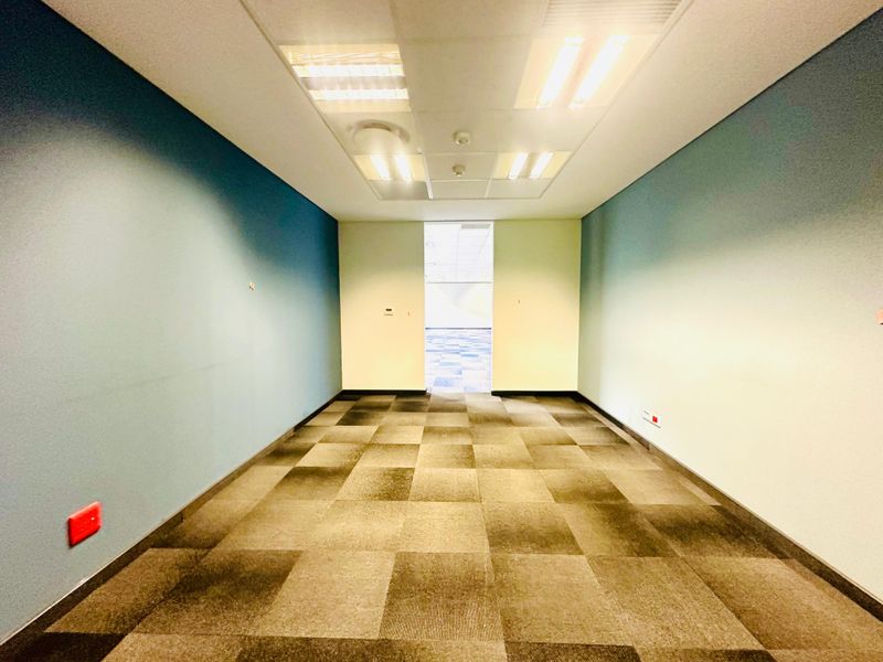 Exceptional Office Address in Bryanston’s Premier Commercial Zone - Photo 9