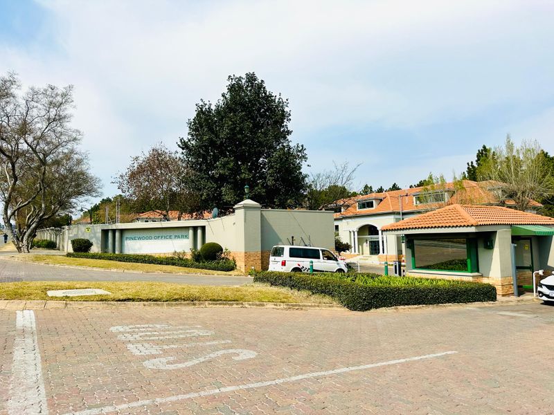 Prime Commercial Loft in Woodmead’s Prestigious Business Precinct - Photo 3