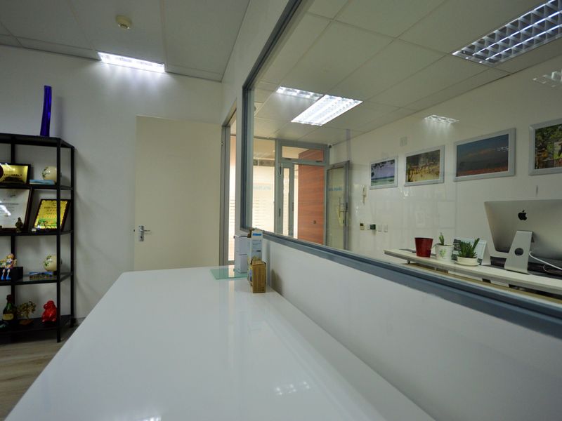 Secure Investment Opportunity with Premium Amenities & Parking - Photo 8