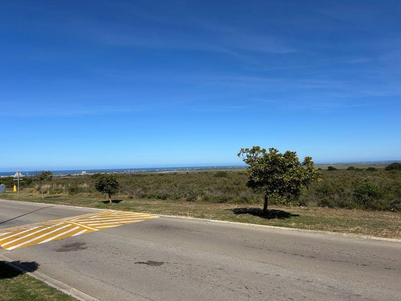 LOVELY LEVEL LARGE 4028 m2 COMMERCIAL STAND FOR SALE - Photo 9