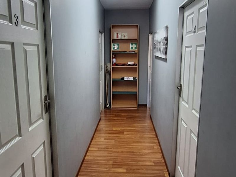 CALLING ALL INVESTORS: PRIME LOCATION STUDENT ACCOMMODATION - Photo 10