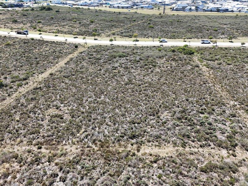 LOVELY LEVEL LARGE 3843  m2 COMMERCIAL STAND FOR SALE - Photo 5