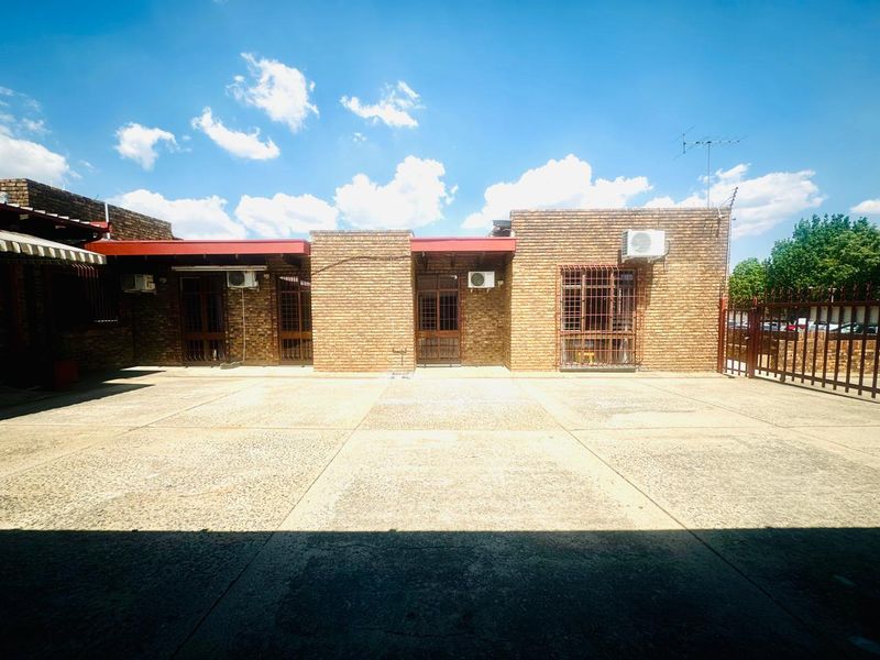 Prime Commercial Space for Rent – Alberton North - Photo 9