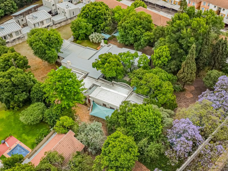 Freestanding Subdivisible Office Space To Let Or For Sale. - Photo 2