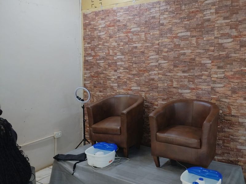 Thriving Commercial Building on Main Rd - Photo 8