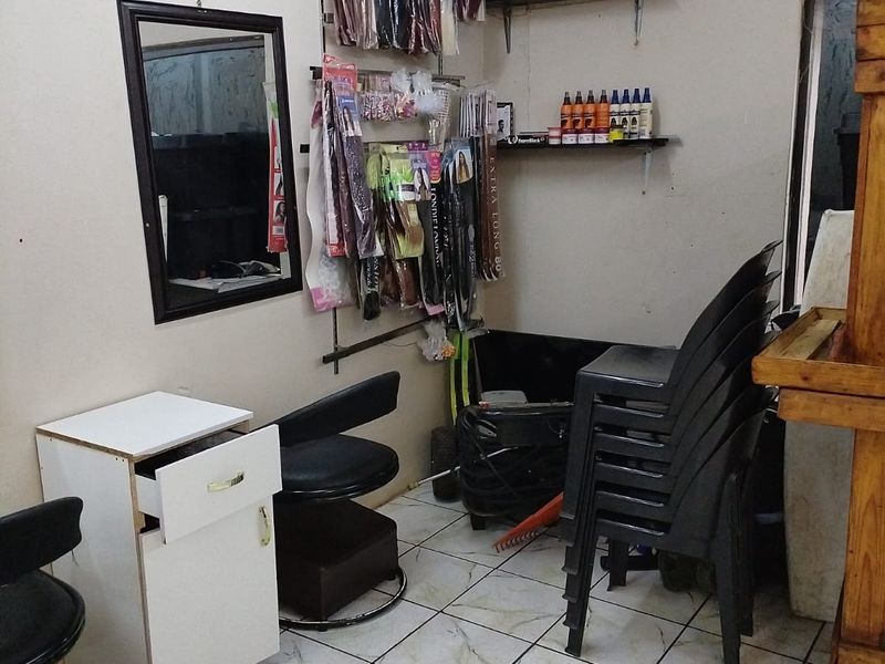 Thriving Commercial Building on Main Rd - Photo 7