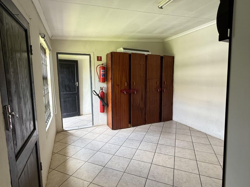 Office Rental Monthly In Witbank - Photo 6