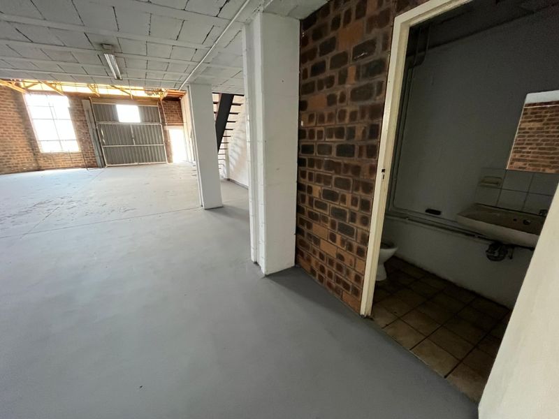 Adaptable 210 squares Industrial Warehouse with Office Component in Prime Tokai Industrial. - Photo 9