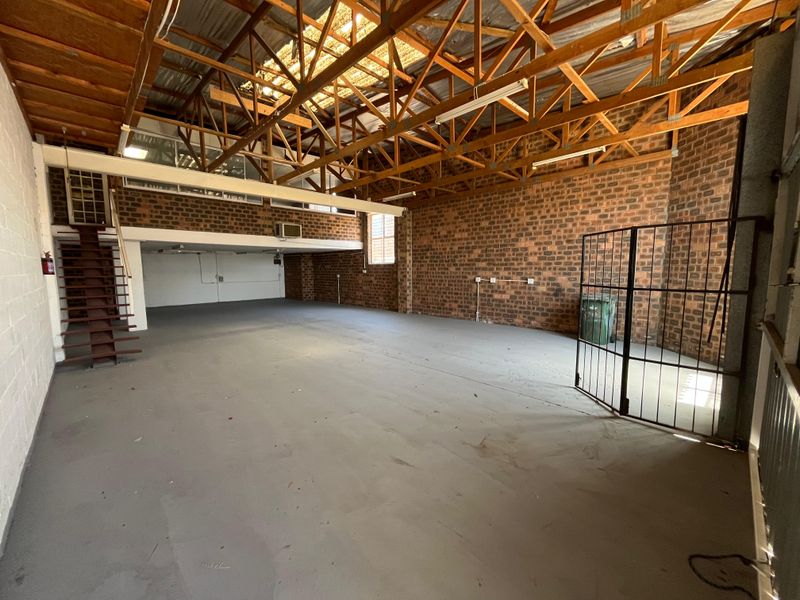 Adaptable 210 squares Industrial Warehouse with Office Component in Prime Tokai Industrial. - Photo 5