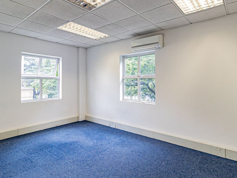 Smart A Grade Modern Offices Available To Suit. - Photo 7