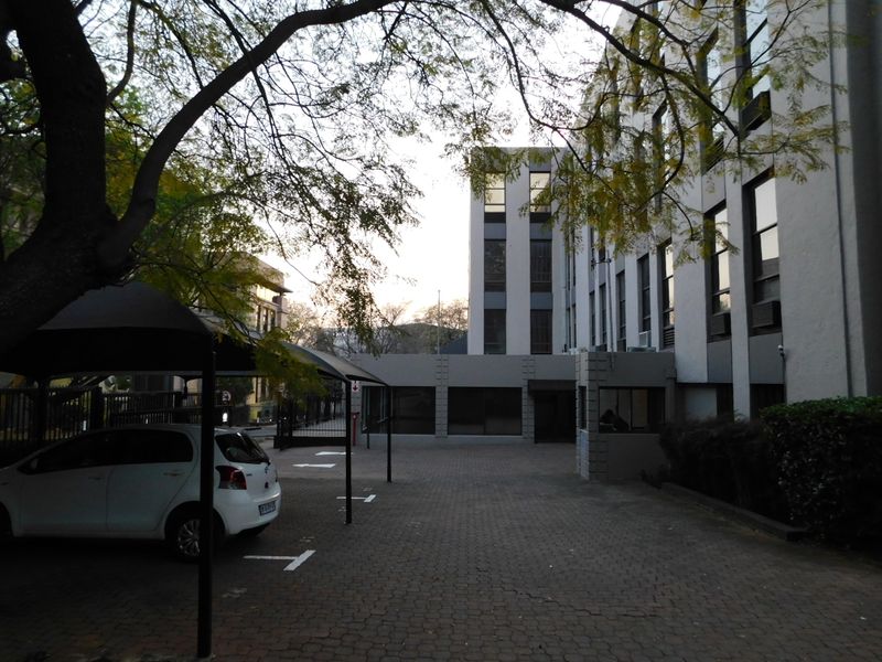 12 Months Rental Back In Incentives For This Stand Alone Building. - Photo 4