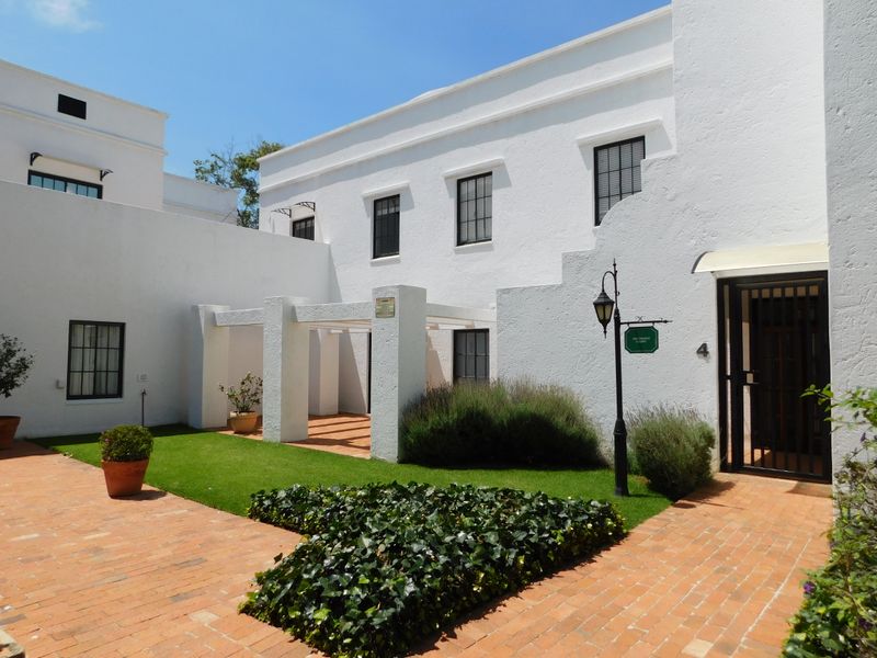 Unusual and Tranquil Immaculate Offices For Sale / To Let. - Photo 4