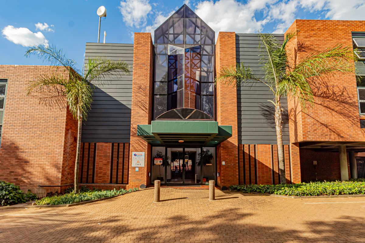 Perfect Call / Contact Premises Close To Public Transport. - Photo 4