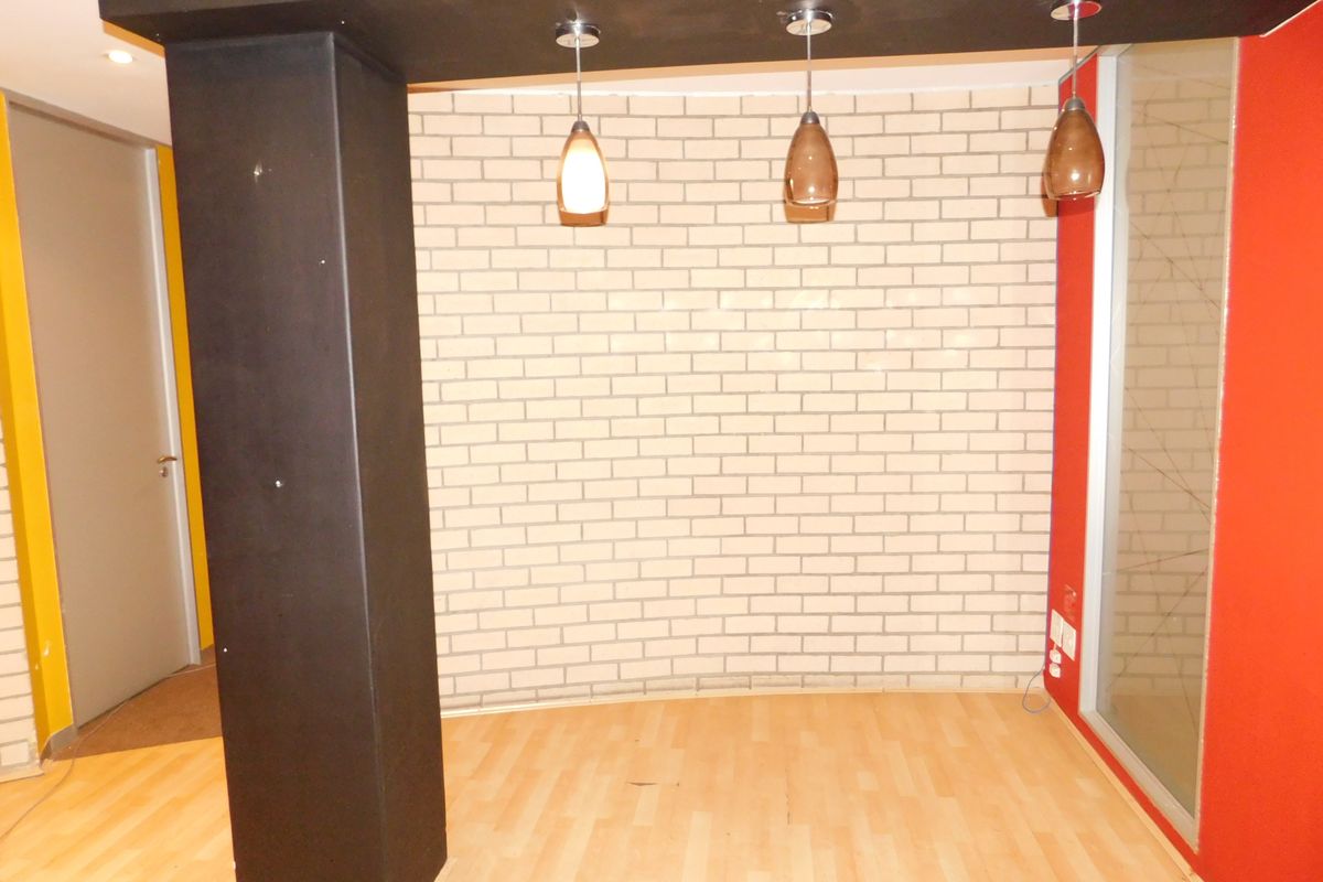 Modern Move In Ready Workspace Available Now / To Suit. - Photo 5