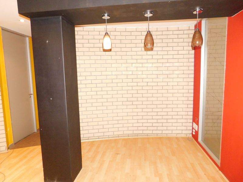 Modern Move In Ready Workspace Available Now / To Suit. - Photo 5