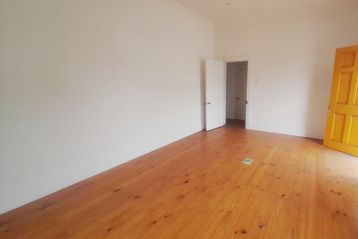 CENTRAL OFFICE SPACE AVAILABLE FOR RENT - Photo 3