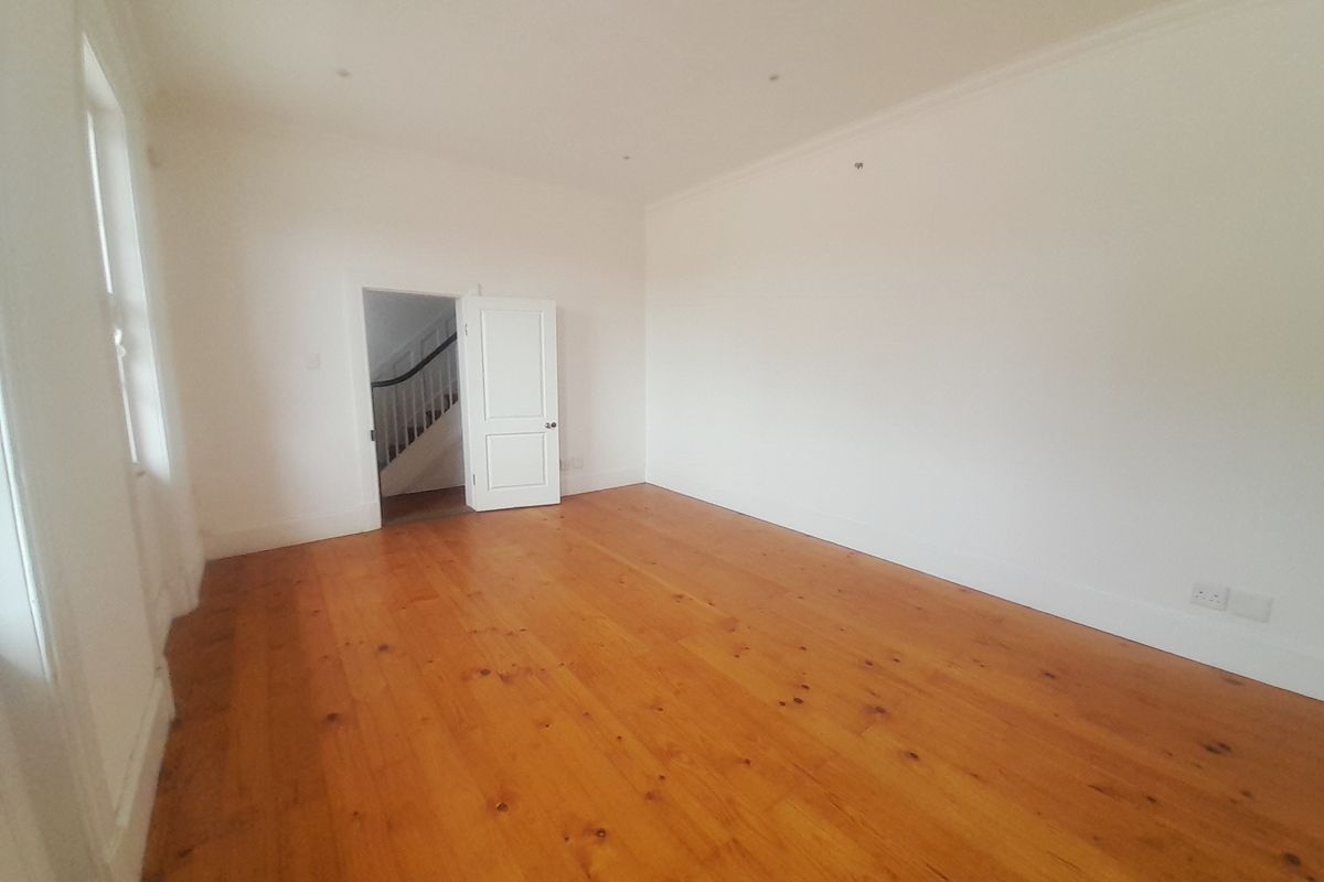 CENTRAL OFFICE SPACE AVAILABLE FOR RENT - Photo 5
